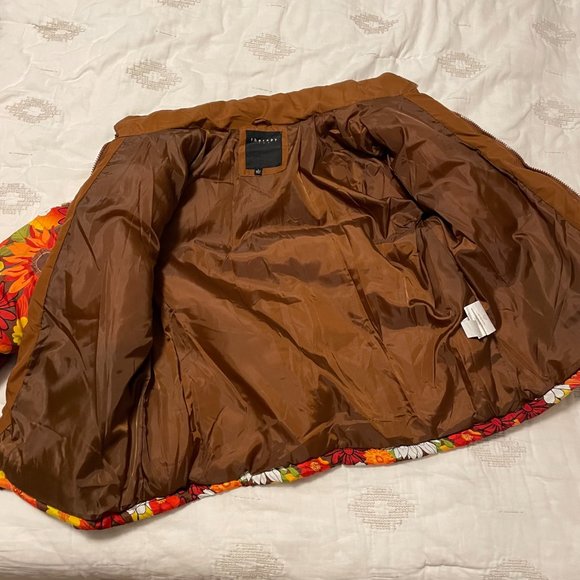 Therapy floral puffer coat jacket - size large - Picture 9 of 9